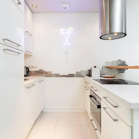 Urban Blue 2 Bedroom Apartment Wola Warsaw Exterior photo