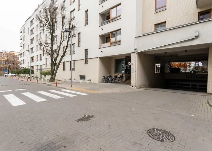 Urban Blue 2 Bedroom Apartment Wola